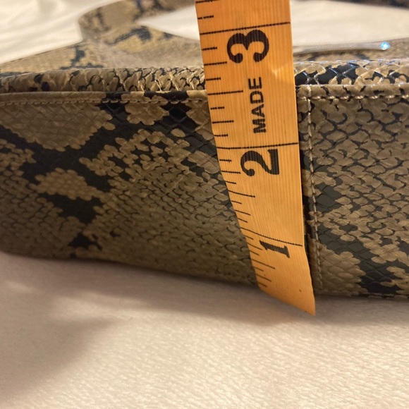 Nine West snakeskin pattern bag - Picture 10 of 10